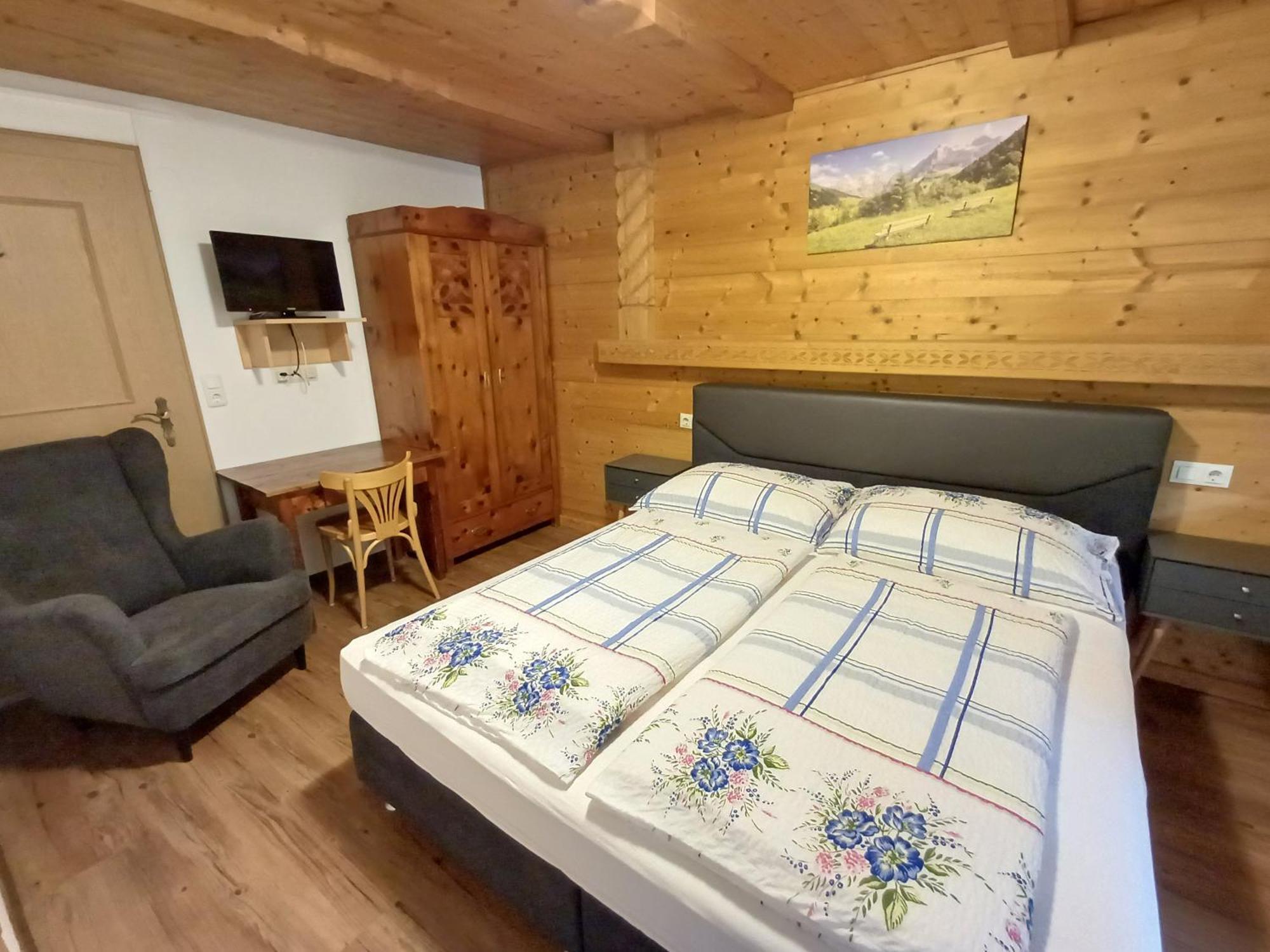Landhaus Eberler Майерхофен Екстериор снимка